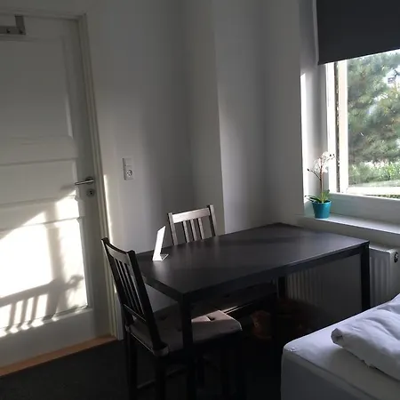 Bed & Breakfast Close But Quiet