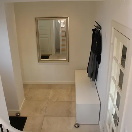 Close But Quiet * Herlev